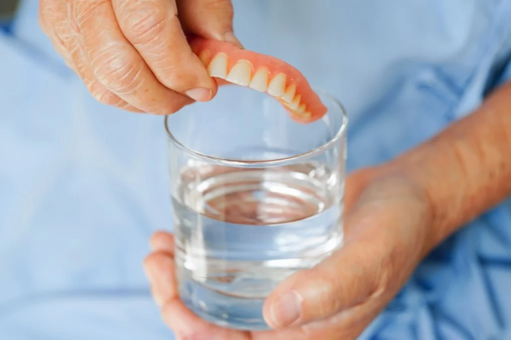 tips-for-first-time-denture-wearers_68a89b9f145df