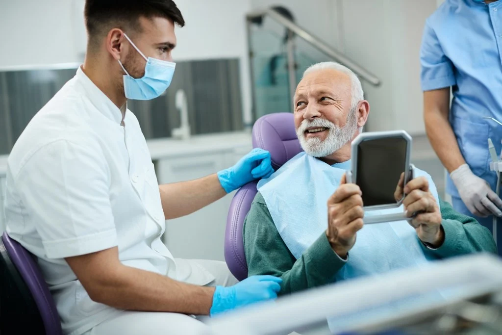 treatment-for-receding-gums-what-are-your-options_68a8940bbc997