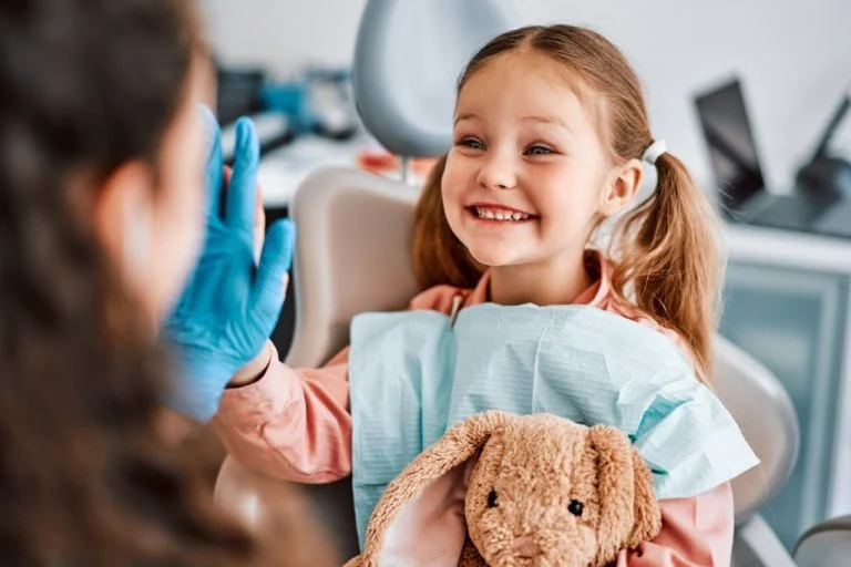what-to-expect-at-your-childs-first-dental-visit_68a896b1c8b47